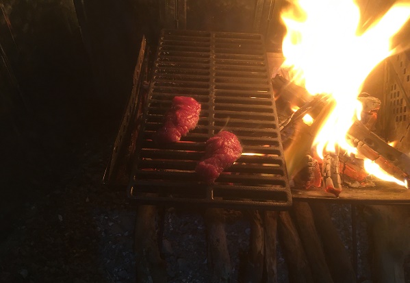 お肉BBQ画像